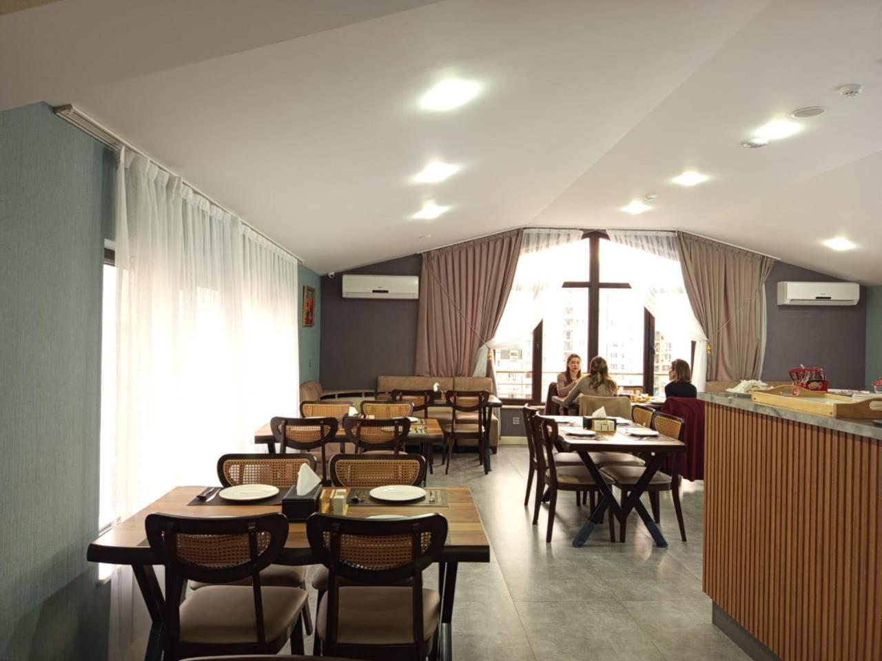 Royal Meridien Hotel Baku Exteriör bild