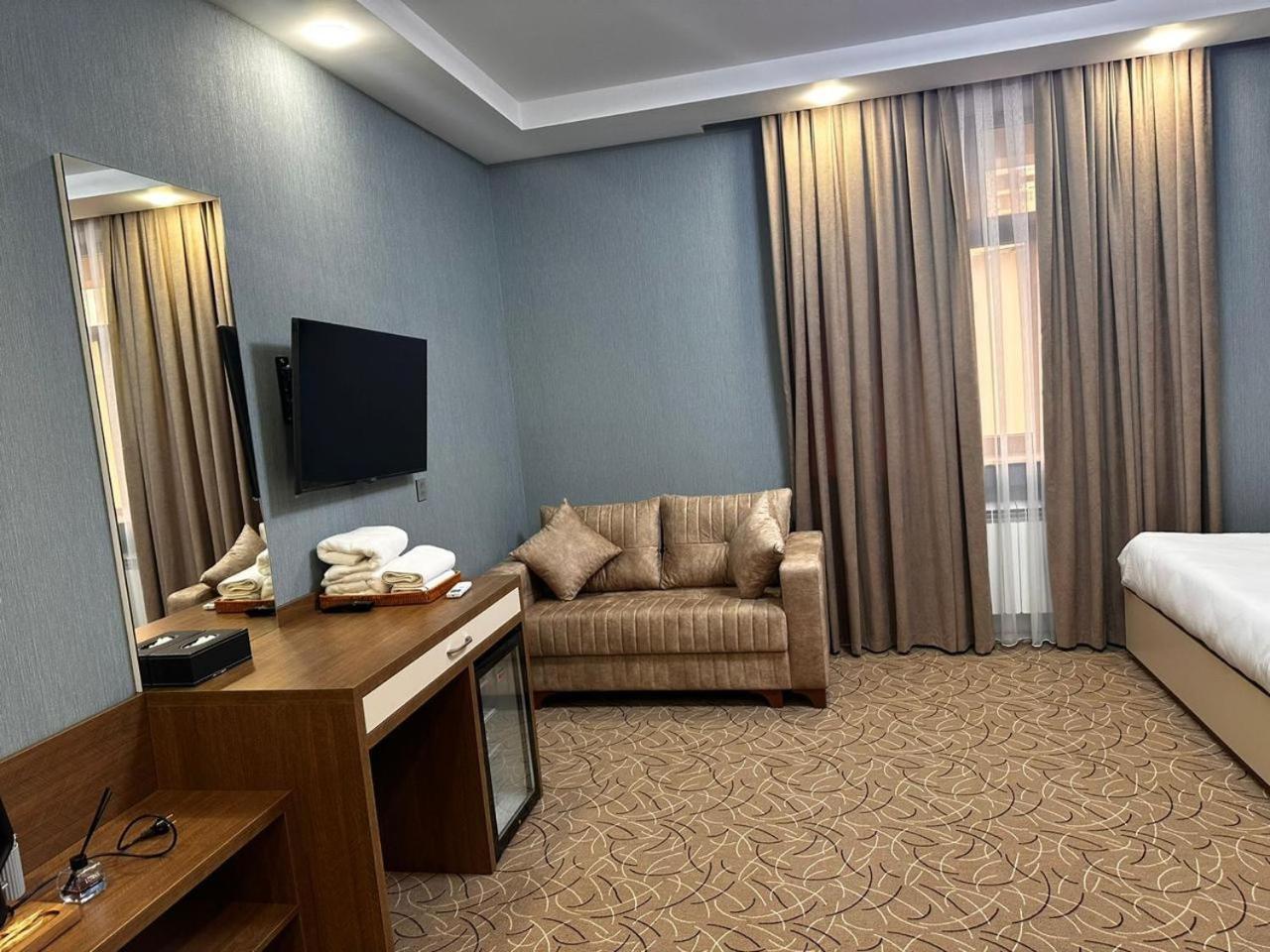 Royal Meridien Hotel Baku Exteriör bild