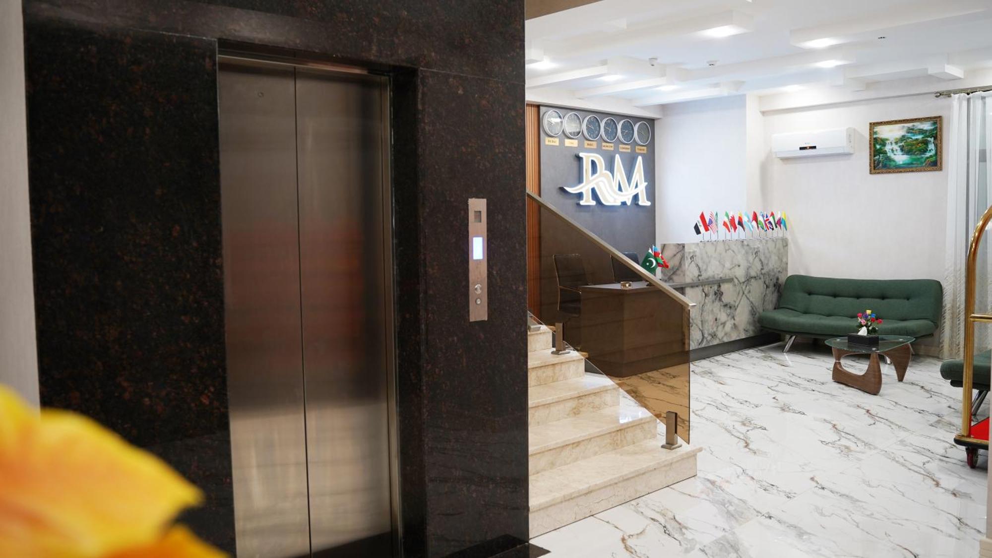 Royal Meridien Hotel Baku Exteriör bild